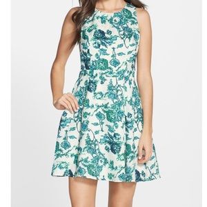 Adelyn Rae size xs floral dress